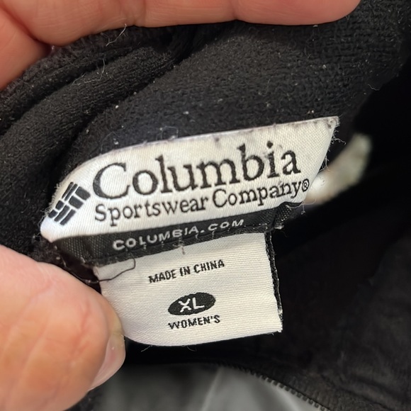 Columbia zip up vest - Picture 5 of 5